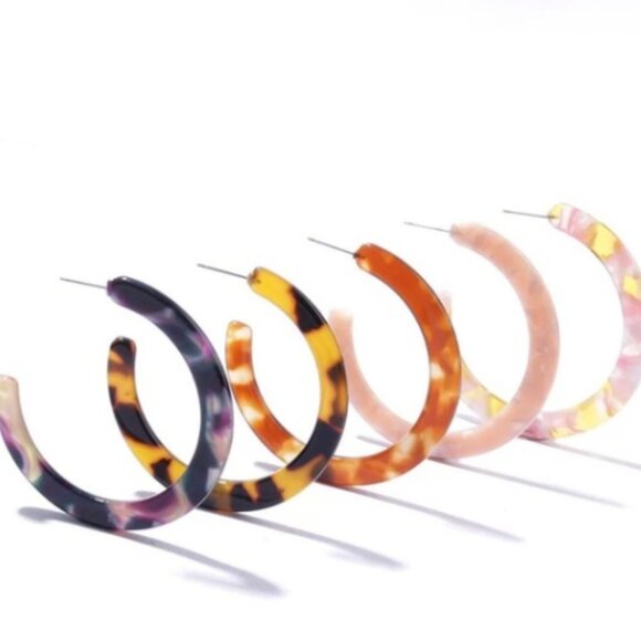 Pink Resin Hoop Tortoise Shell Earrings - Picture 2 of 2